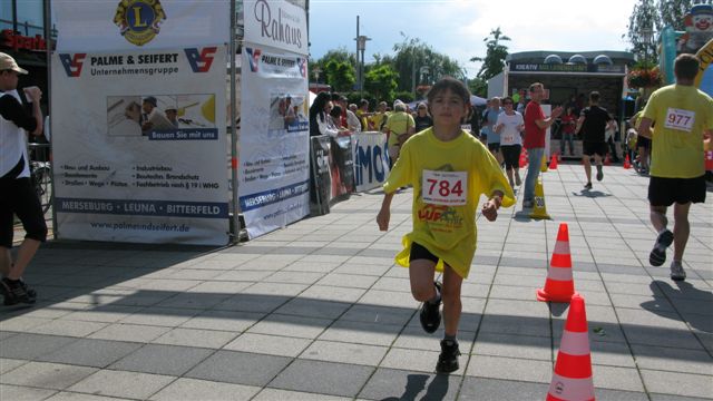 ../Images/BenefizlaufMerseburg2011 (79).jpg